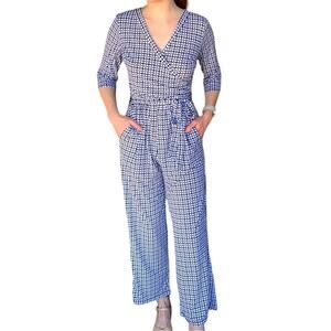 En Focus Jumpsuit White Navy Geometric Print 1/2 Sleeve Faux Wrap Belted Size 4